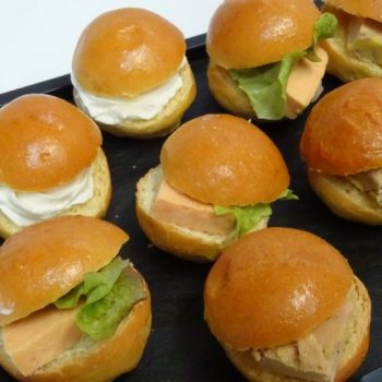 Plateau de 12 Mini Briochettes au Foie Gras-0